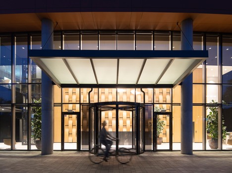 EFF – Tailor-Made Interior Solutions