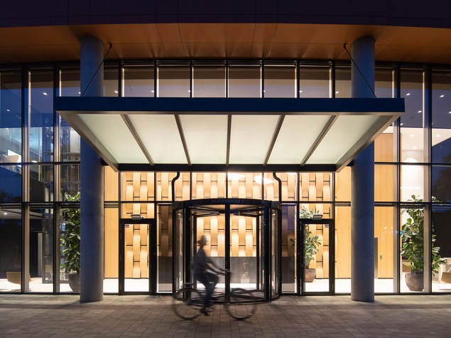 EFF – Tailor-Made Interior Solutions